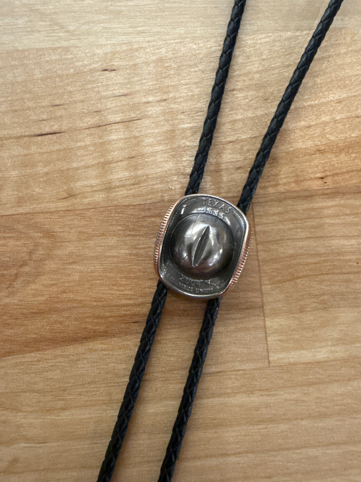 Quarter Cowboy Hat Bolo Tie